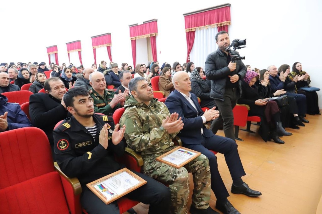 В Табасаранском районе торжественно отметили День защитника Отечества