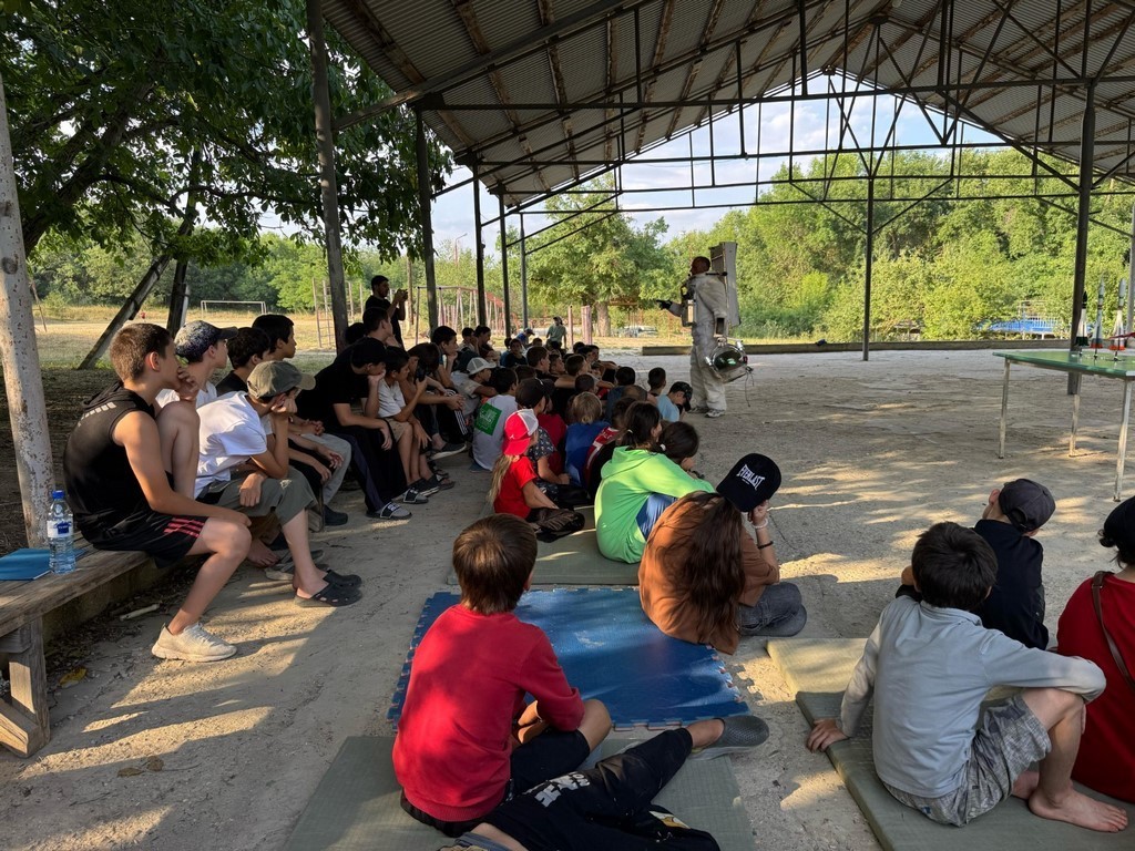 Акцию «Самолетик Победы» провели в Буйнакском районе
