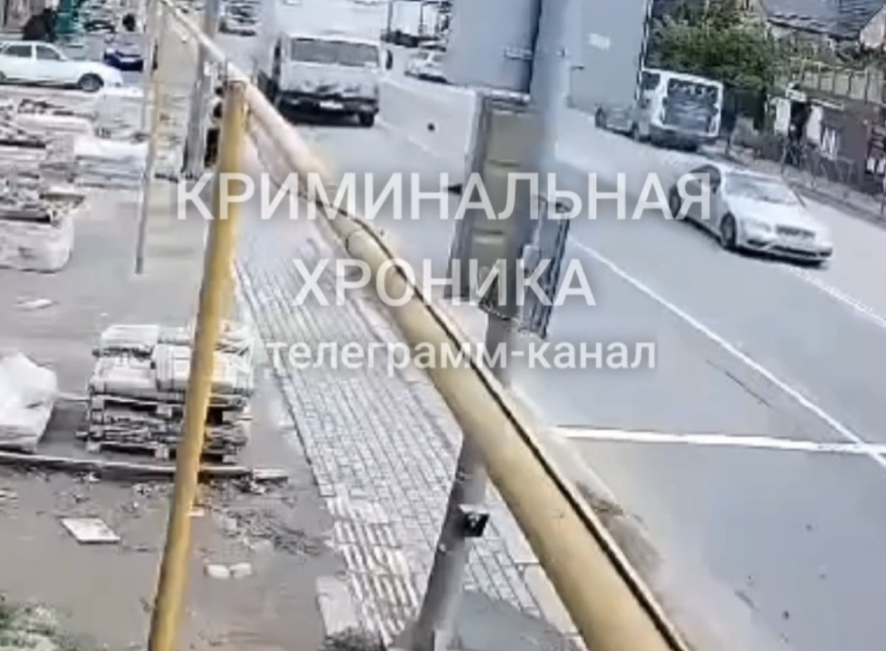 Водитель «Mercedes-Benz» сбил насмерть пешехода в пригороде Махачкалы