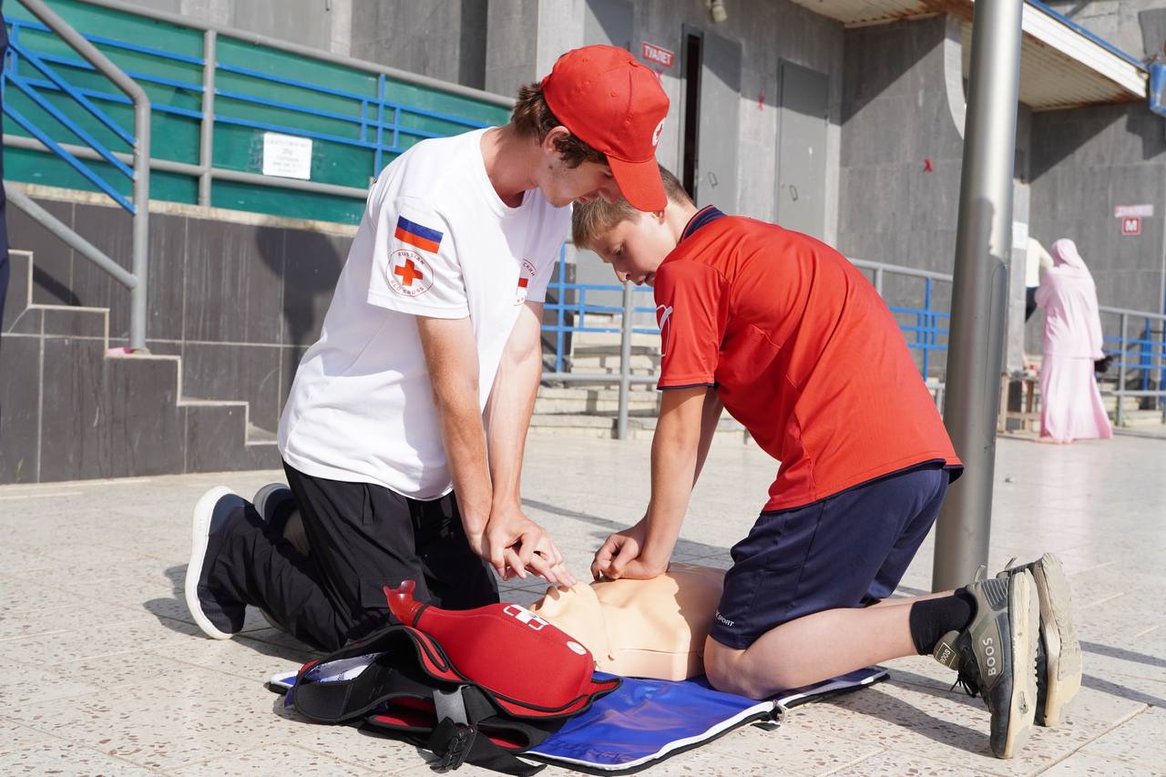 В Махачкале состоялась обучающая акция, направленная на повышение безопасности в купальный сезон