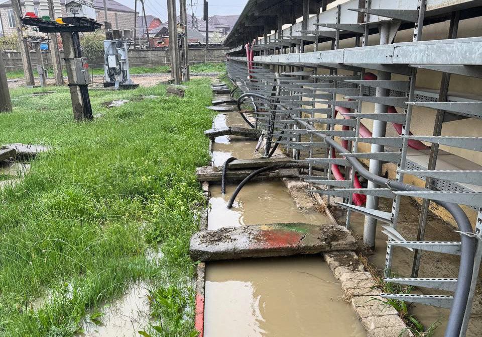 Ливни спровоцировали подтопление крупной электроподстанции Махачкалы