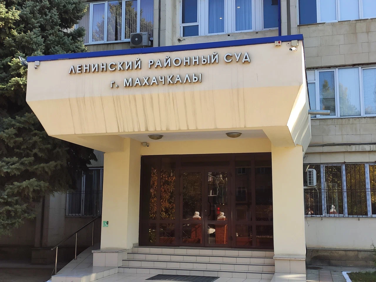 Суд арестовал главу Сергокалинского района 