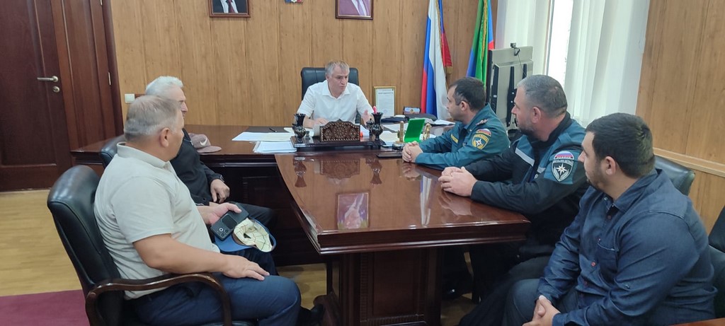 Мурад Рамазанов провел совещание по противопожарной безопасности