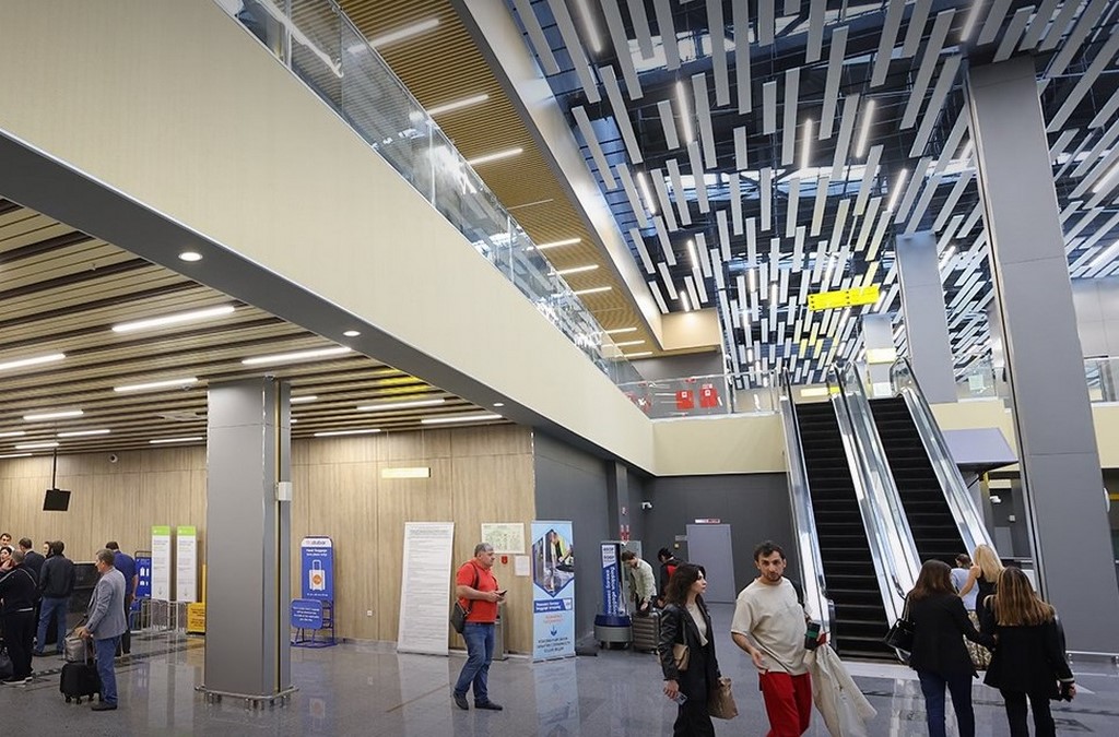 В аэропорту необходимо установить бесплатные источники питьевой воды – УФАС Дагестана