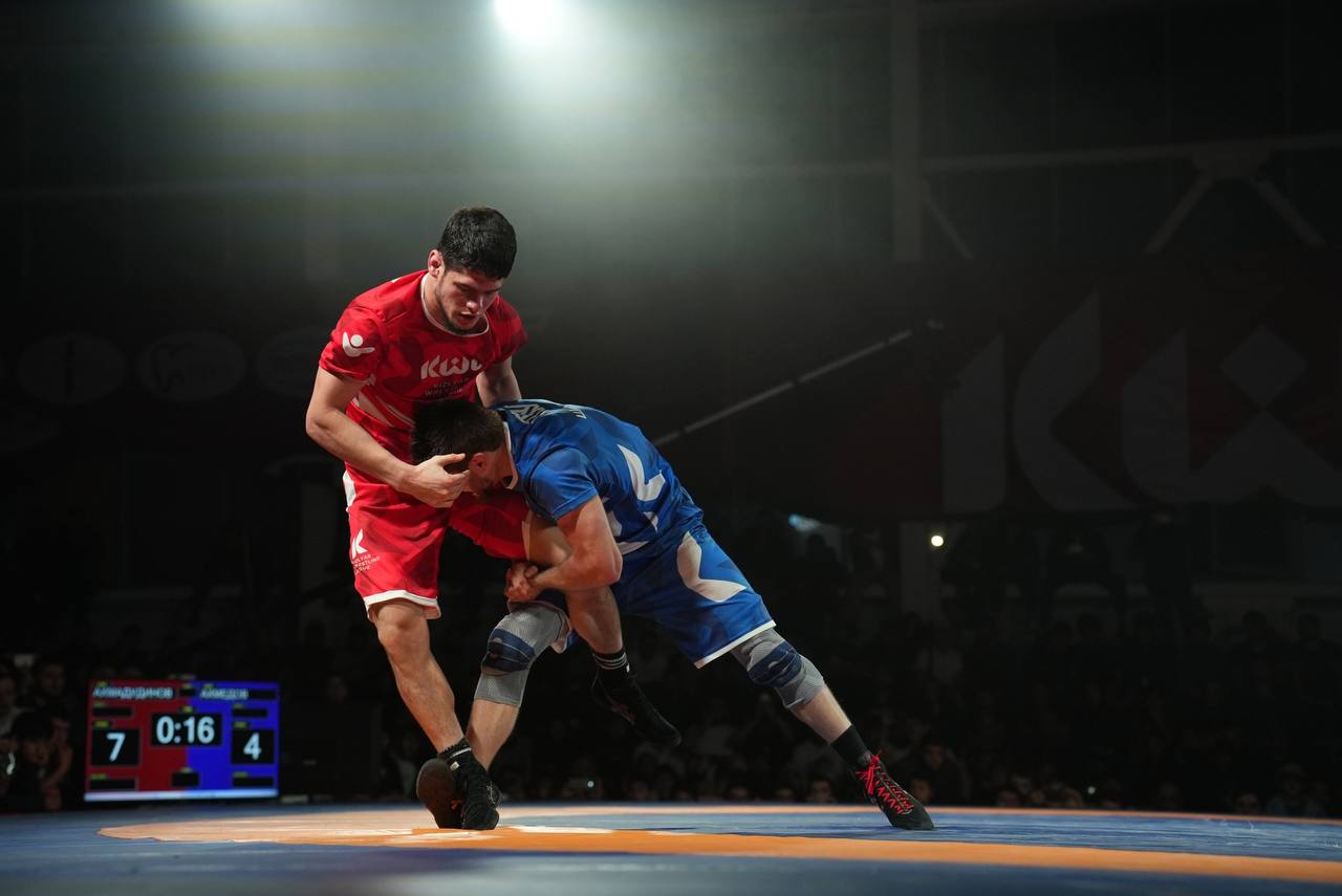 Кизляр принял дебютный турнир новой борцовской лиги KWL