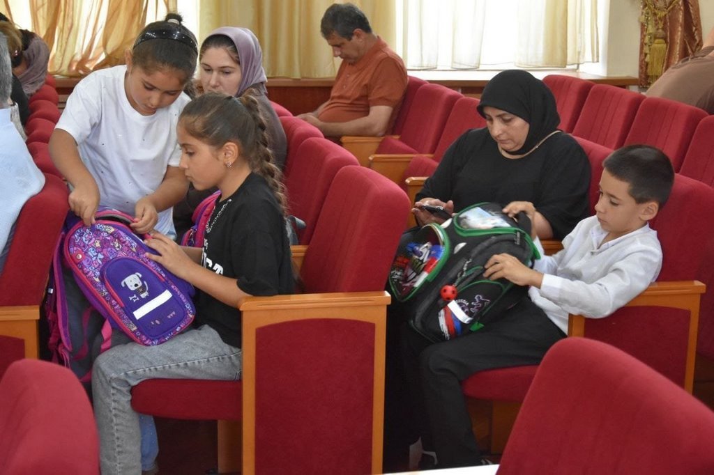 Благотворительная акция «Собери ребенка в школу» прошла в Дербентском районе