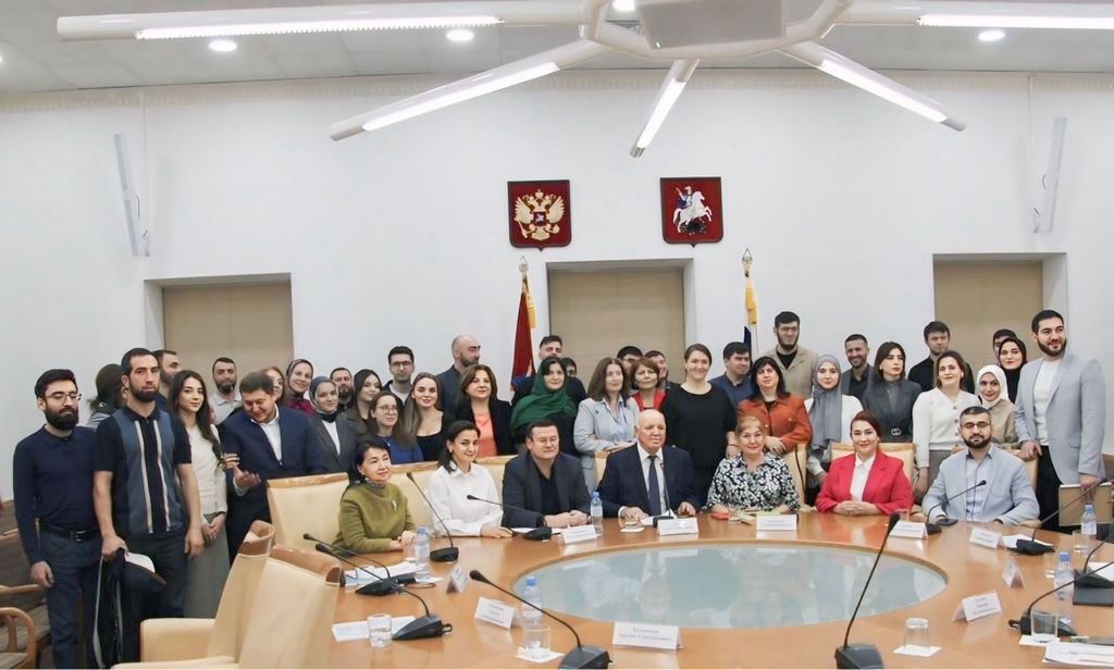 Врач из Дагестана удостоена медали ЦК Профсоюзов за самоотверженность в зоне СВО