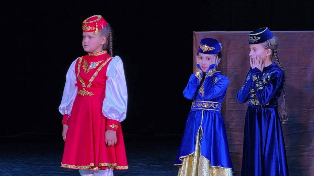 В Грозном состоялся первый Межрегиональный фестиваль народных сказок