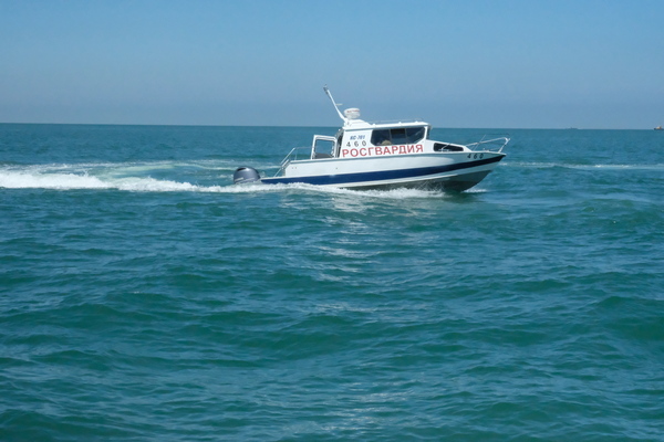 Профилактические рейды на воде при участии Росгвардии прошли в Махачкале