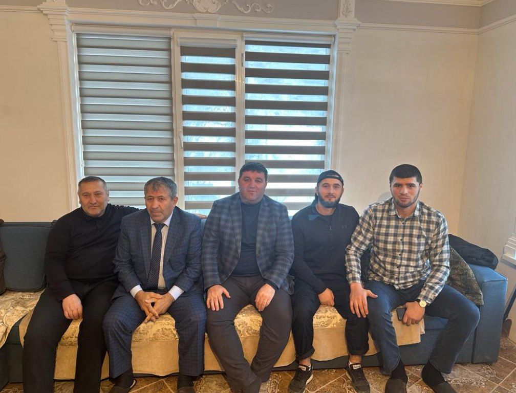 Глава Бежтинского участка навестил участника СВО