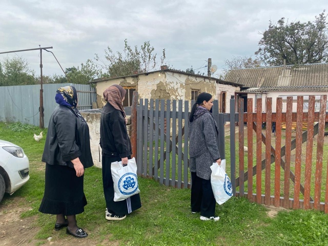 Социальные работники оказали помощь семье погибшего военнослужащего