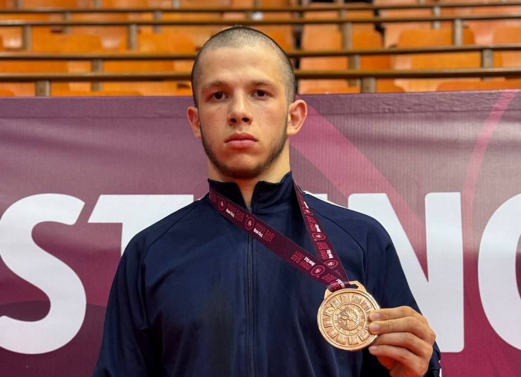 Борец Гамзат Гаджиев выиграл «бронзу» на Первенстве Европы