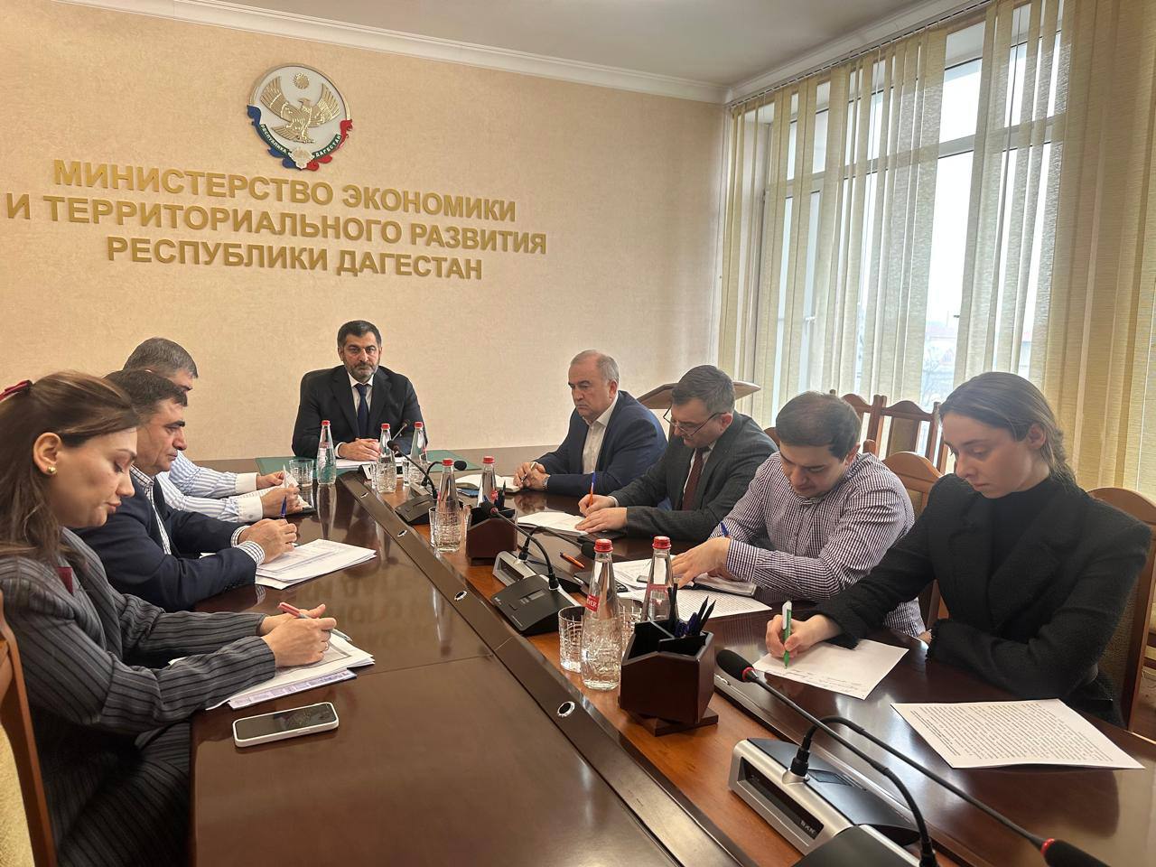 Дагестан стал участником видеоселектора по вопросу повышения производительности труда в регионах