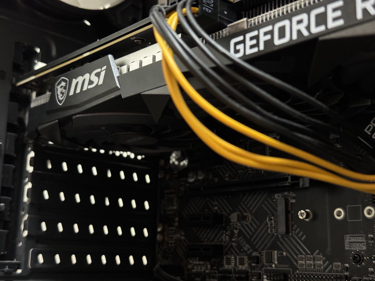 В подвале жилого дома в Махачкале нашли подпольную криптоферму