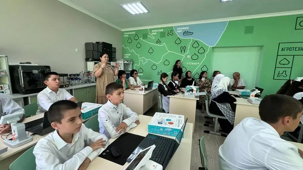 На юге Дагестана открылся агротехнологический класс для подготовки кадров для аграрного комплекса