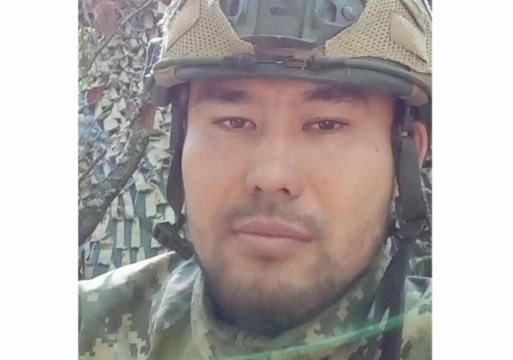 Наши герои в наших сердцах