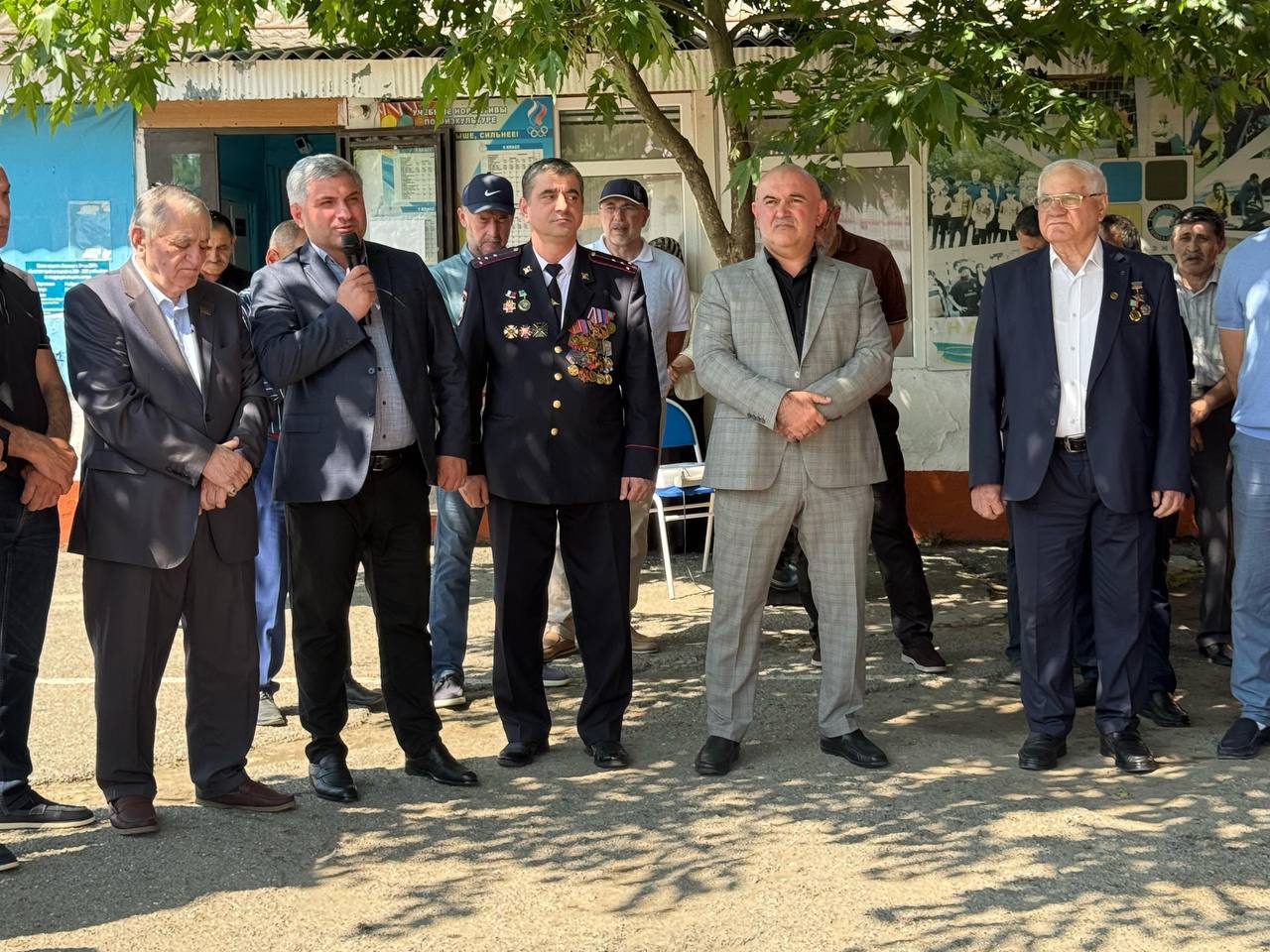 В Хасавюрте открыли мемориальную доску в честь погибшего участника СВО