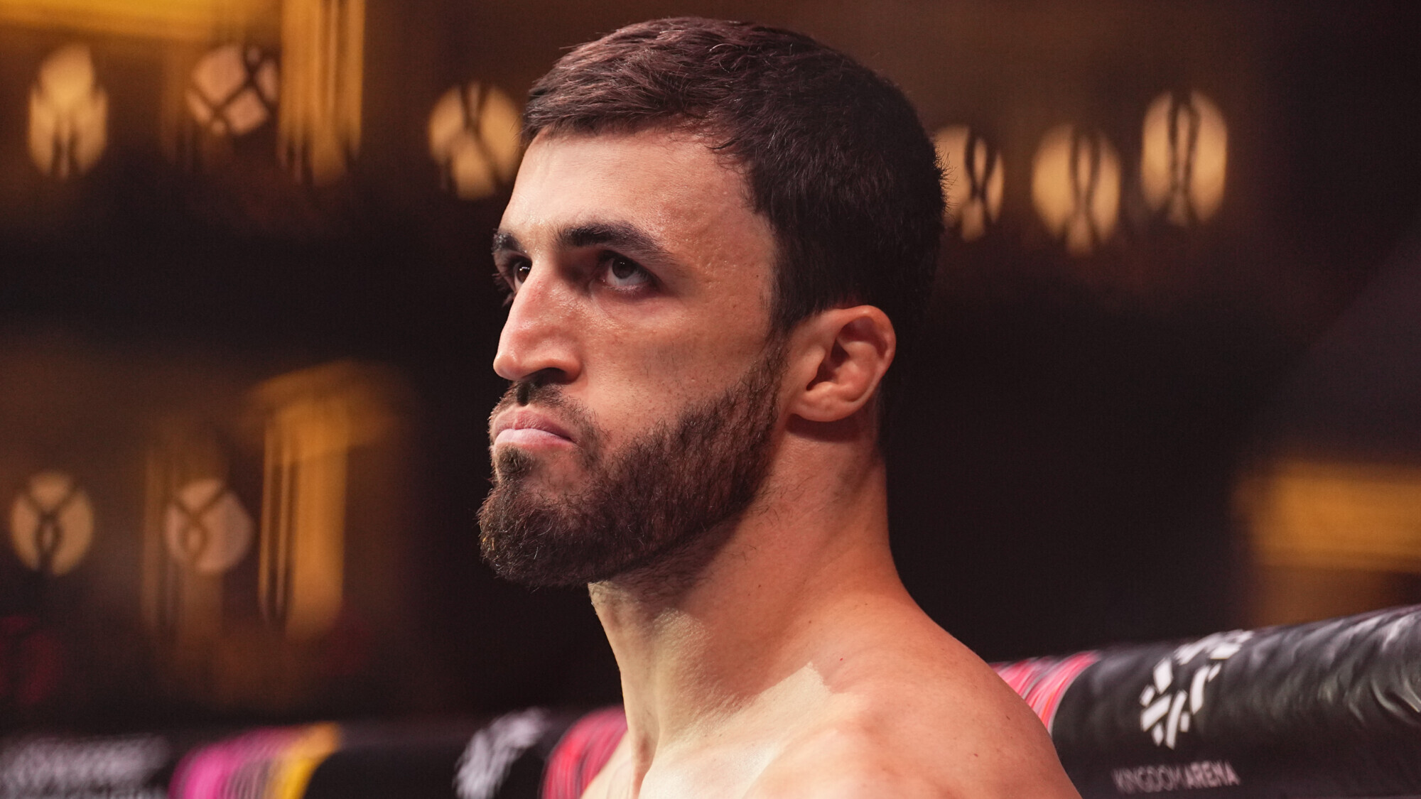 Дагестанского бойца исключили из UFC