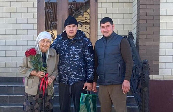 В селе Калинин Ногайского района навестили семью погибшего сотрудника полиции