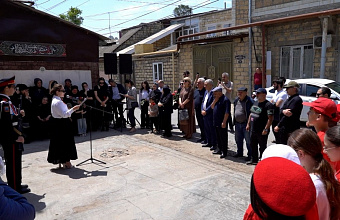 В Дербенте открыли мемориальную плиту кавалеру ордена Мужества Шихаили Фуганову