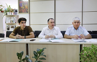 Заседание комиссии по безопасности дорожного движения прошло в Табасаранском районе