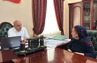 В Сергокалинском районе прошел еженедельный прием граждан у главы Арсена Магомедова