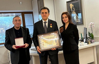 Хирургу Ивану Стилиди присвоили награду «Честь и гордость Дагестана – Золотой орел»