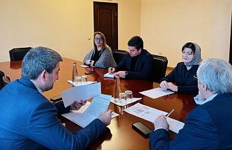 Министр энергетики Дагестана провел выездной прием в Новолакском районе