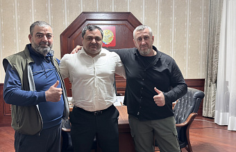 Шавлух Апаев и Азамат Кадыров – участники СВО, проявившие себя на передовой