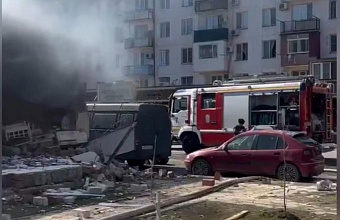 МЧС: пожар в салоне сотовой связи в Махачкале ликвидирован