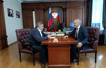 Укрепление сотрудничества: встреча ректора ДГПУ с советником главы Дагестана