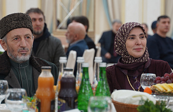 Муфтий Дагестана посетил образовательный ифтар от ДГИ