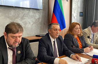 Вопросы финансирования ОМС обсудили на совещании в Дагестане