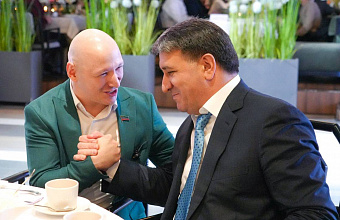 Глава Махачкалы встретился с представителями сообщества людей с инвалидностью