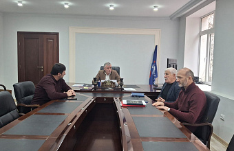 Глава Тляратинского района встретился с участником СВО