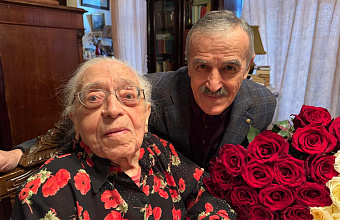 Нурбаганд Нурбагандов навестил российского филолога-классика Азу Тахо-Годи