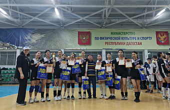 В Махачкале завершился турнир по волейболу, посвященный 35-летию ЛДПР