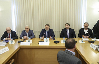 В Госдуме РФ обсудили пути к сохранению языков и культурного наследия