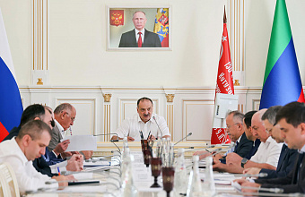 Юрий Левицкий принял участие в заседании Комиссии при Главе РД по увеличению доходной части консолидированного бюджета