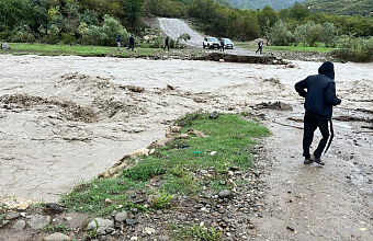 На автодороге в Дагестане произошло разрушение моста