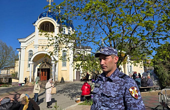 Бойцы Росгвардии обеспечили безопасность во время празднования Пасхи в Дагестане