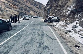 Один человек погиб и два пострадали в ДТП в Дагестане