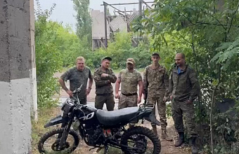 Глава села Хунзаха получил благодарность от командования танкового полка