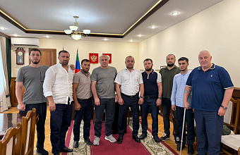 Сажид Сажидов обсудил развитие спорта в Буйнакске