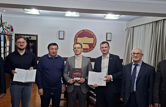 В ДГУ обсудили возможность исследований по извлечению лития из геотермальных вод