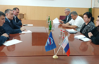 Вице-премьер Дагестана Абдурахман Махмудов провел прием граждан в Хивском районе