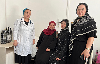 Супруге участника СВО из Карабудахкентского района оказана социальная и гуманитарная помощь