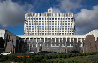 Кабмин предусмотрел около 700 млрд рублей на обновление школ за трехлетку