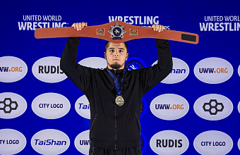 Вольник из Дагестана выиграл юношеский чемпионат мира