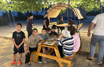 Досуговые площадки для детей в Новолакском районе продолжат свою работу до конца августа